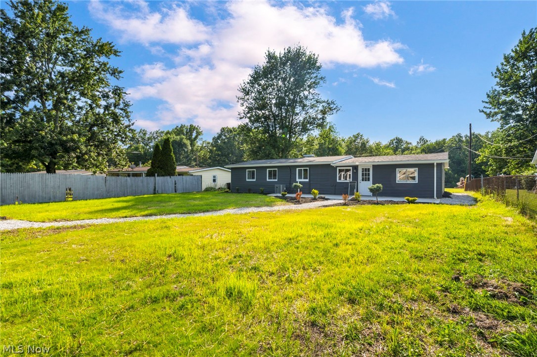 12215 National Drive Property Photo 39