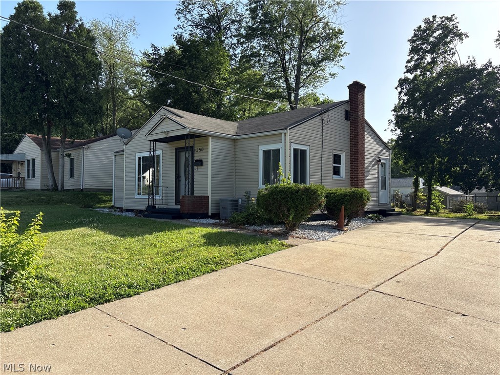 1350 Winton Avenue Property Photo 1