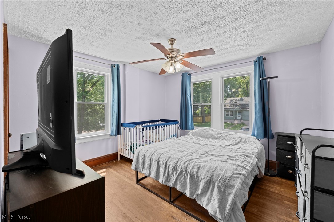 819 Keeney Street Property Photo 18