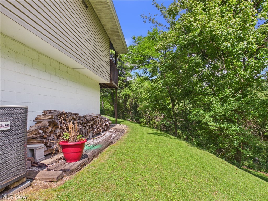 237 Wakefield Drive Property Photo 8