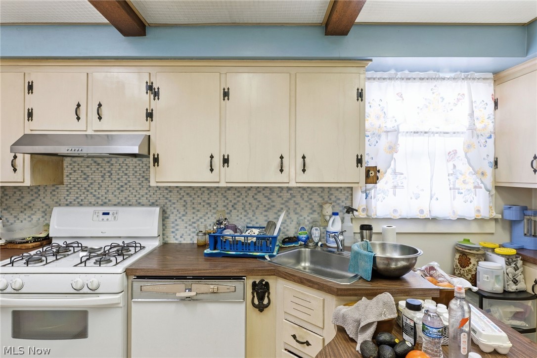 631 Bunker Hill Road Property Photo 7