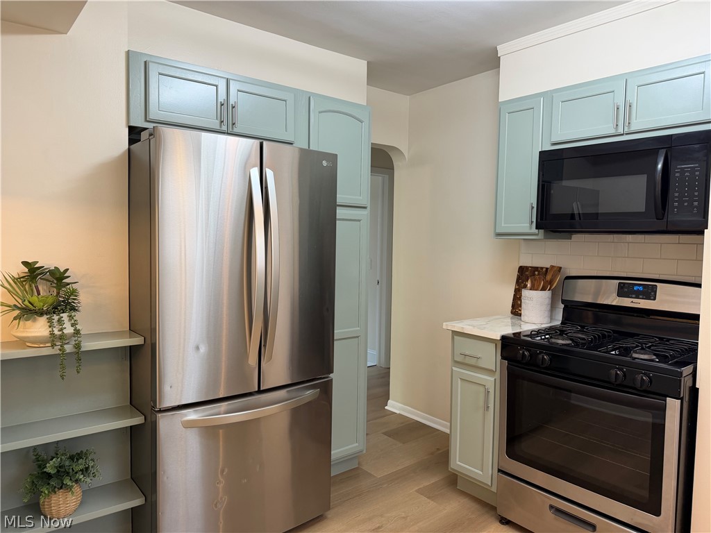 6020 S Park Boulevard Property Photo 3