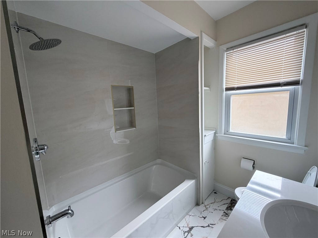 6020 S Park Boulevard Property Photo 18