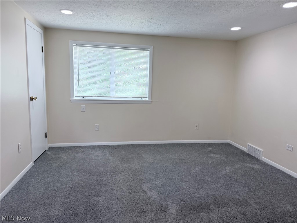 6020 S Park Boulevard Property Photo 25