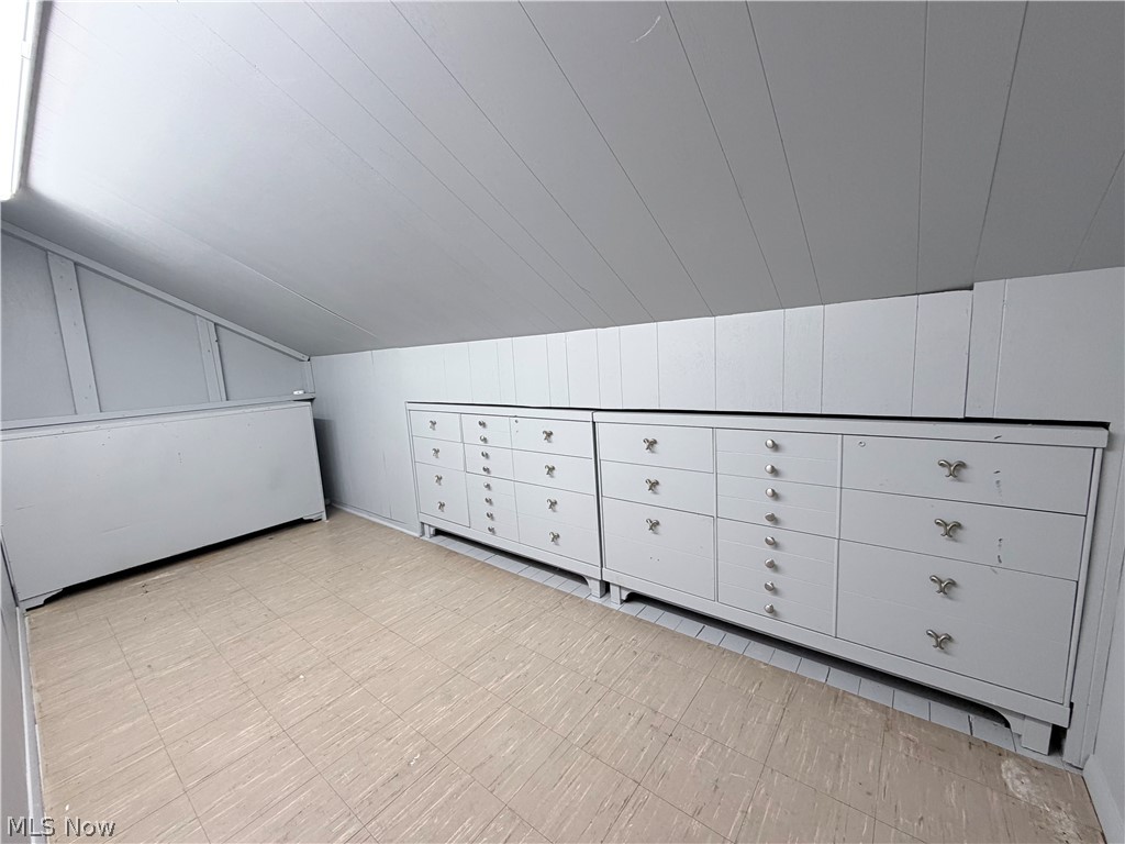 6020 S Park Boulevard Property Photo 29