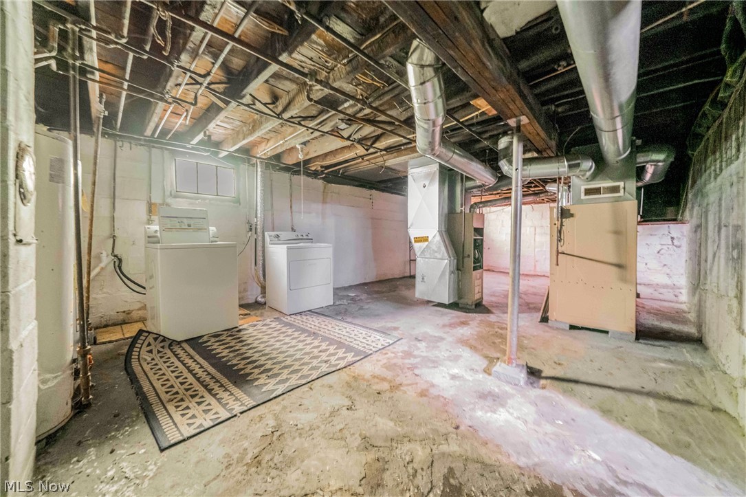 1318 Middle Avenue Property Photo 17