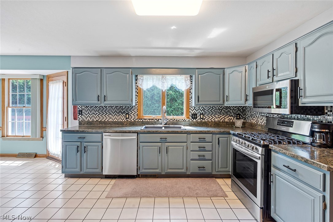 3053 Chablis Lane Property Photo 16
