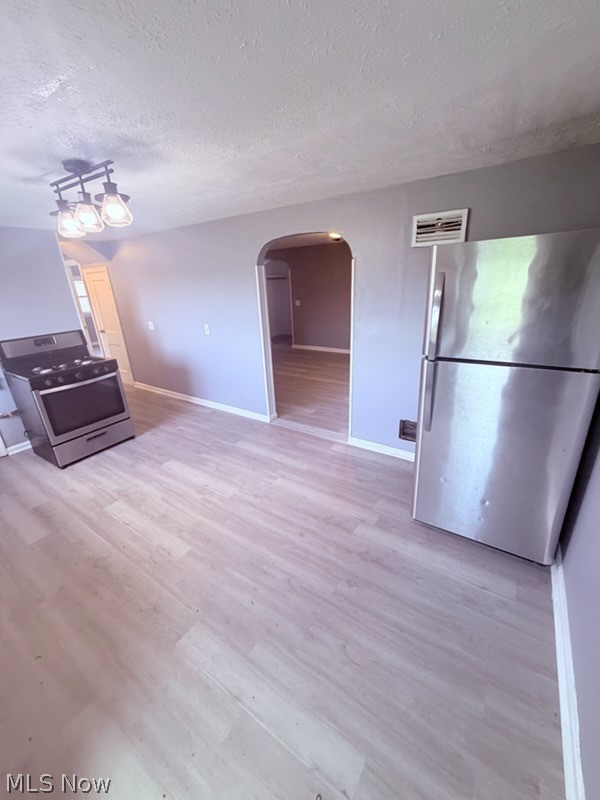21880 Louis Road Property Photo 12