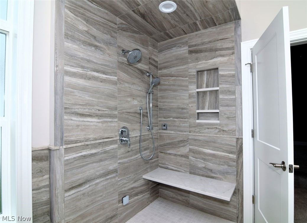 7994 Canyon Ridge Property Photo 23