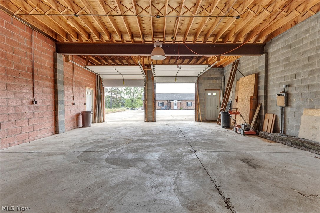 7958 Broadview Road Property Photo 10