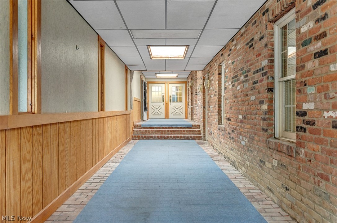 7958 Broadview Road Property Photo 12