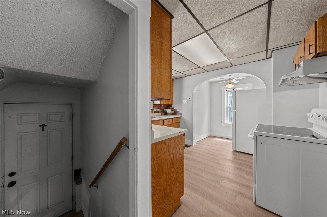 1628 May Place Ne Property Photo 23