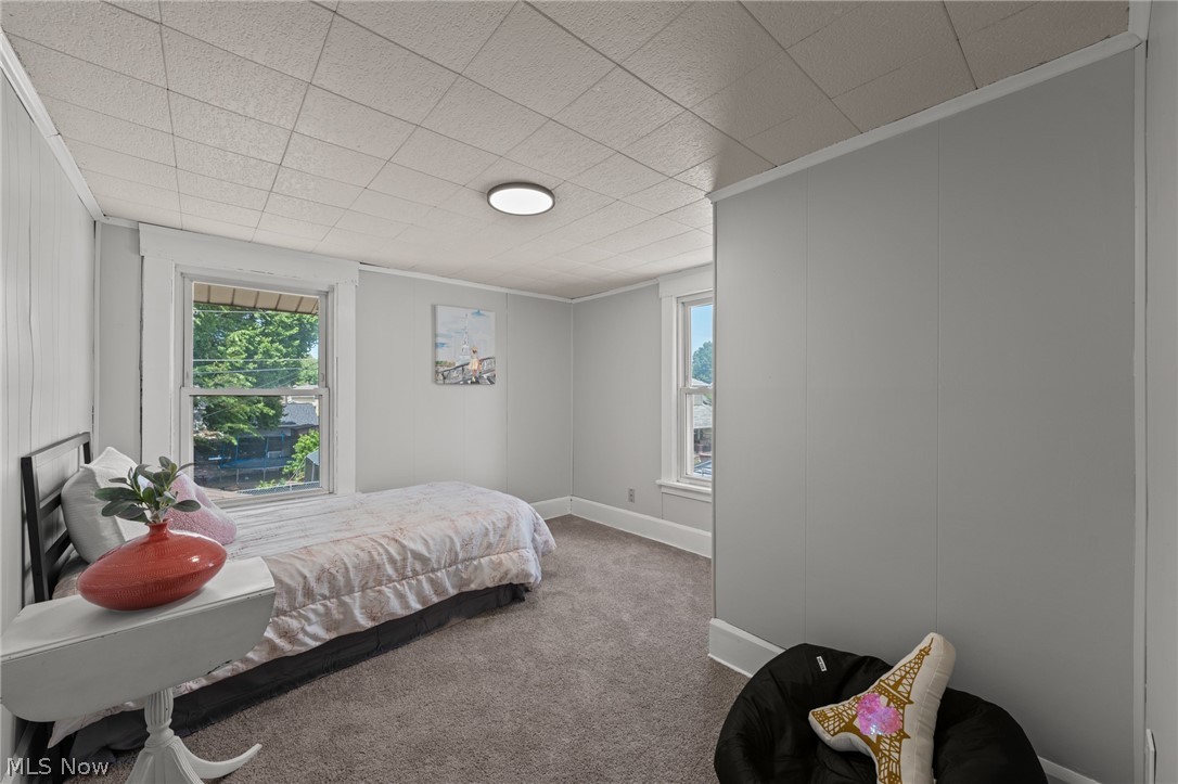 1628 May Place Ne Property Photo 29