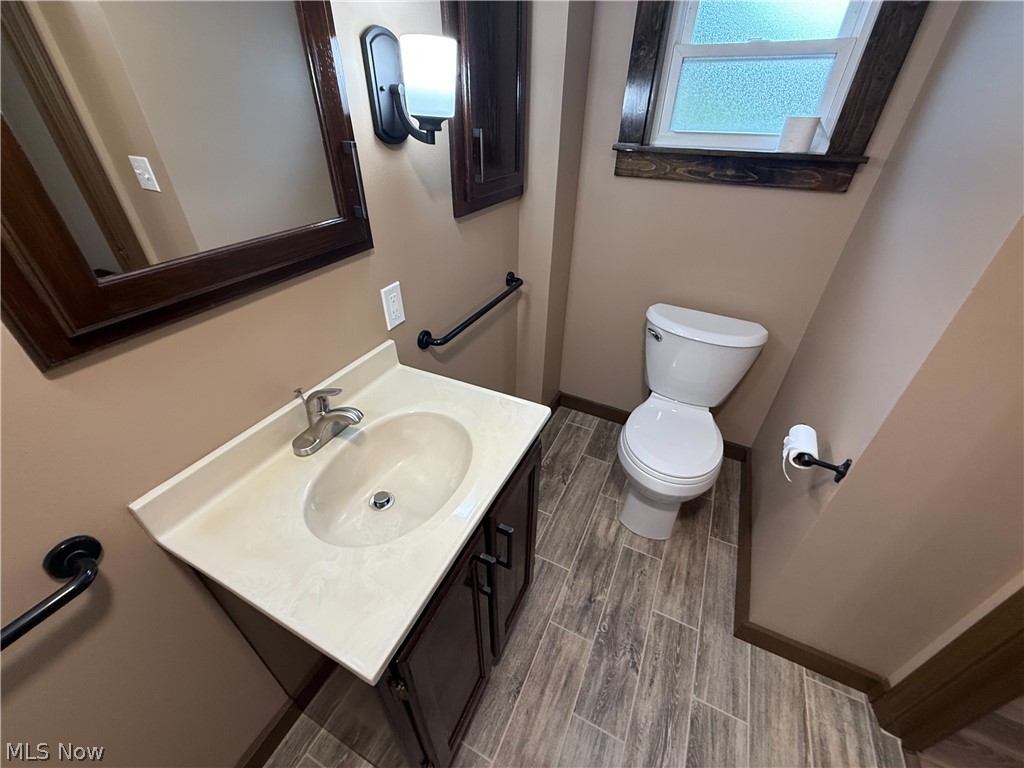 9658 Fairmount Road Property Photo 9