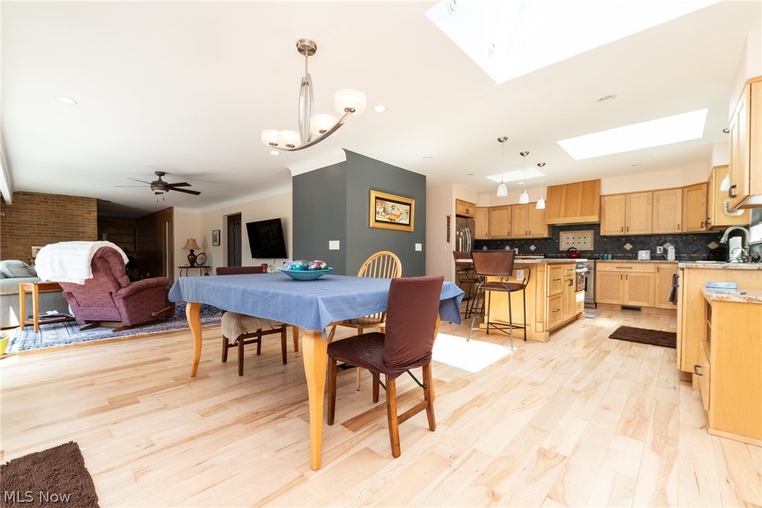 24100 Shaker Boulevard Property Photo 8