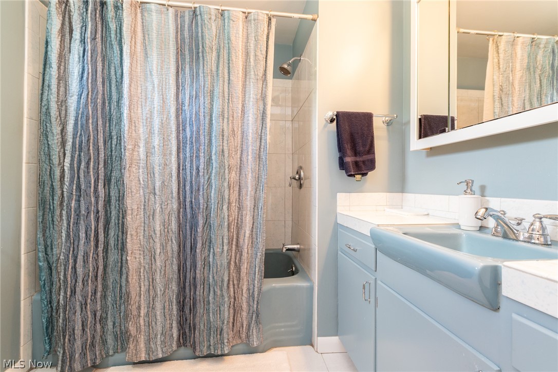 24100 Shaker Boulevard Property Photo 25
