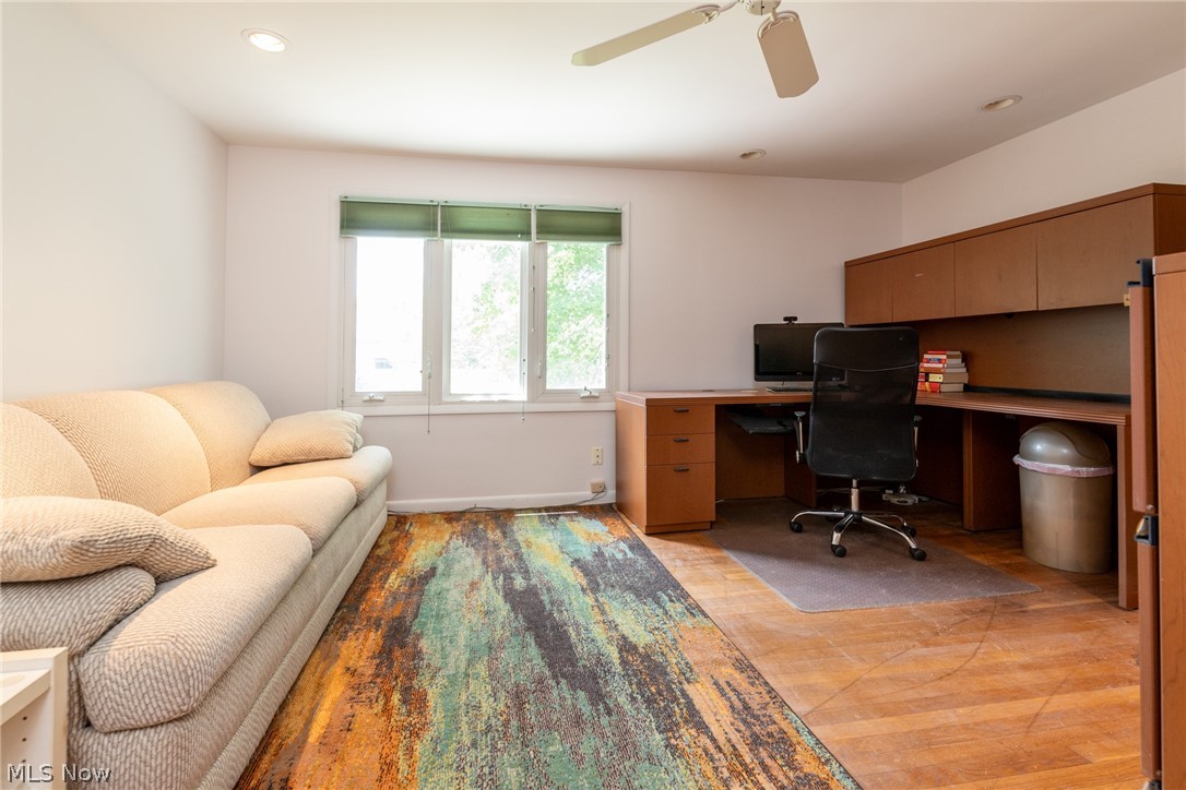 24100 Shaker Boulevard Property Photo 27