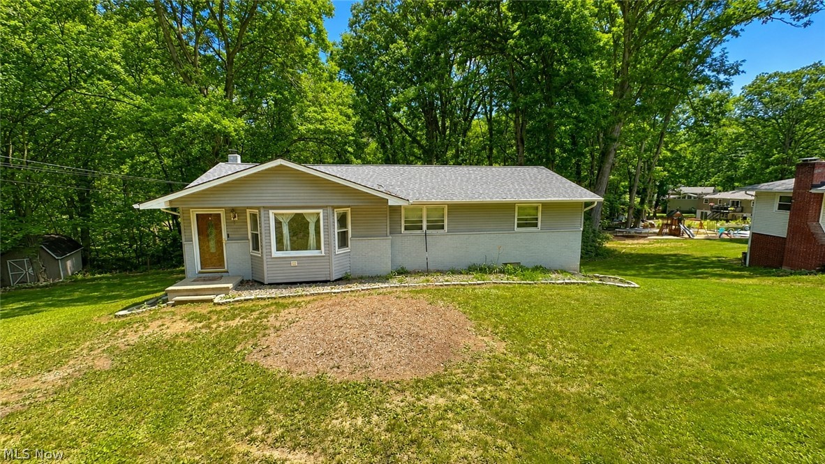 8470 Shadyview Avenue Nw Property Photo 1
