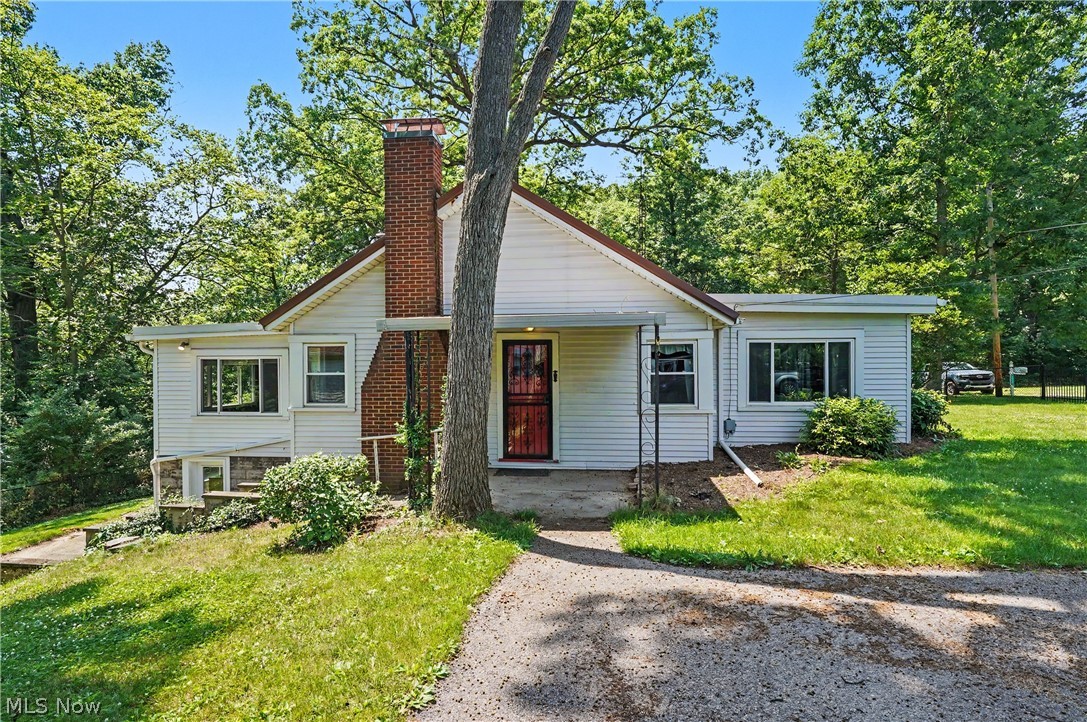 10528 Country Club Lane Property Photo 1