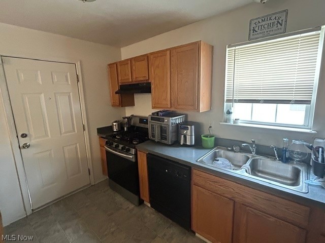 2163 E 46th Street Property Photo 20