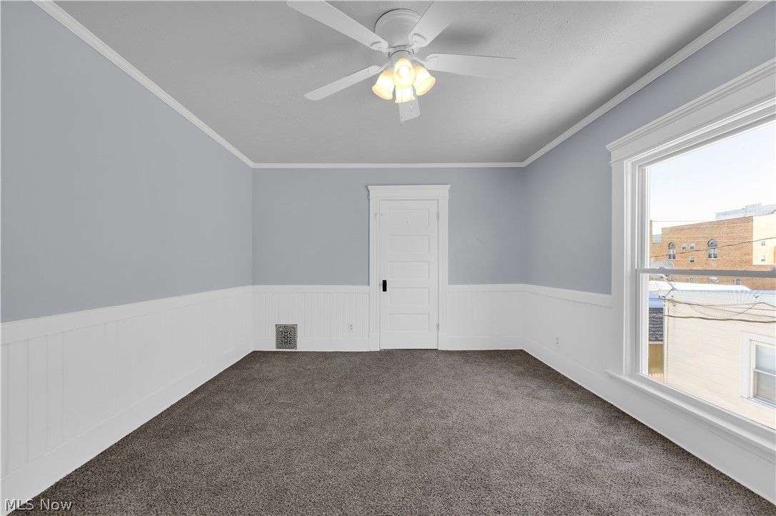 1026 W 4th Street 2/up Property Photo 12