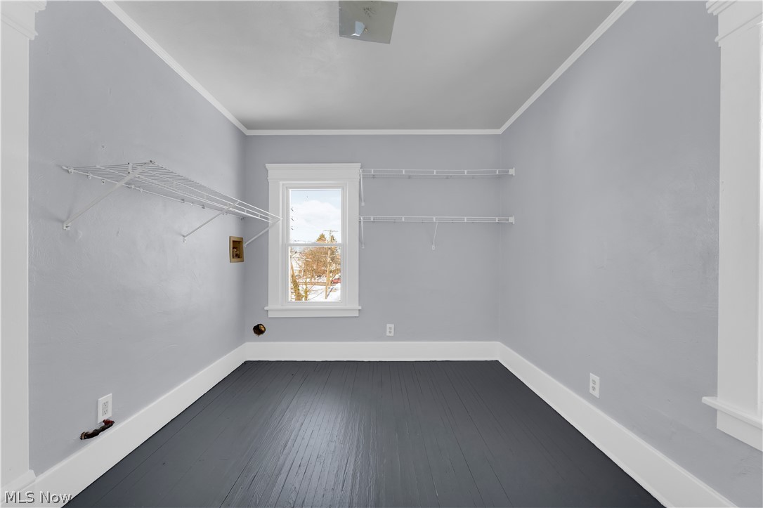 1026 W 4th Street 2/up Property Photo 18