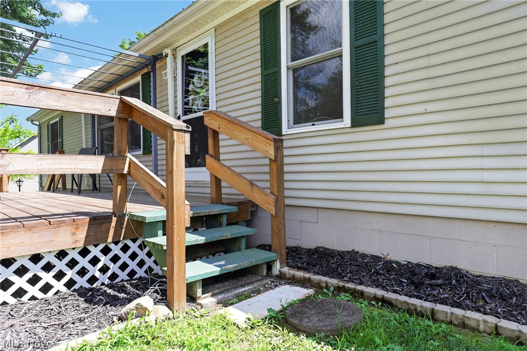 23393 Hideaway Drive Property Photo 6