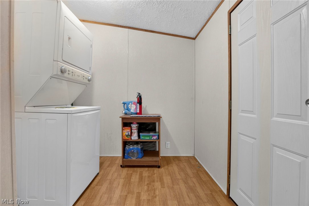 23393 Hideaway Drive Property Photo 28