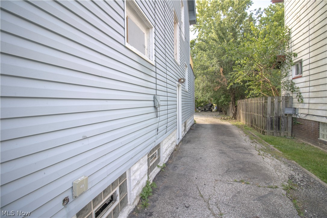12707 Harvard Avenue Property Photo 17