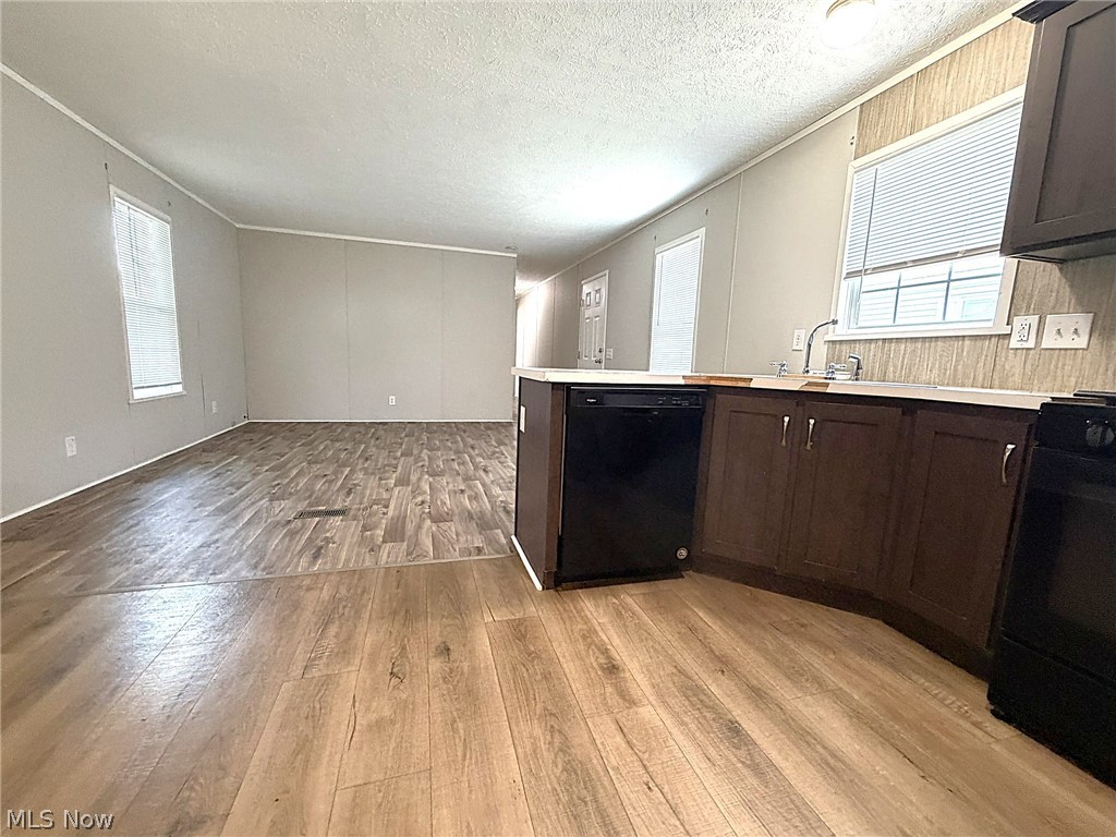 144 Virginia Avenue Property Photo 10
