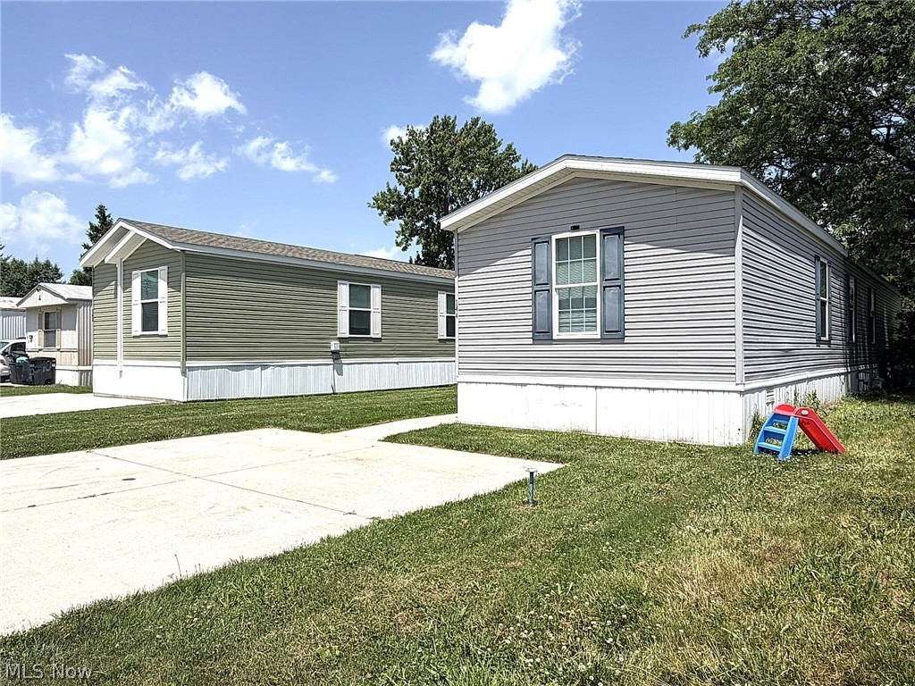 144 Virginia Avenue Property Photo 42