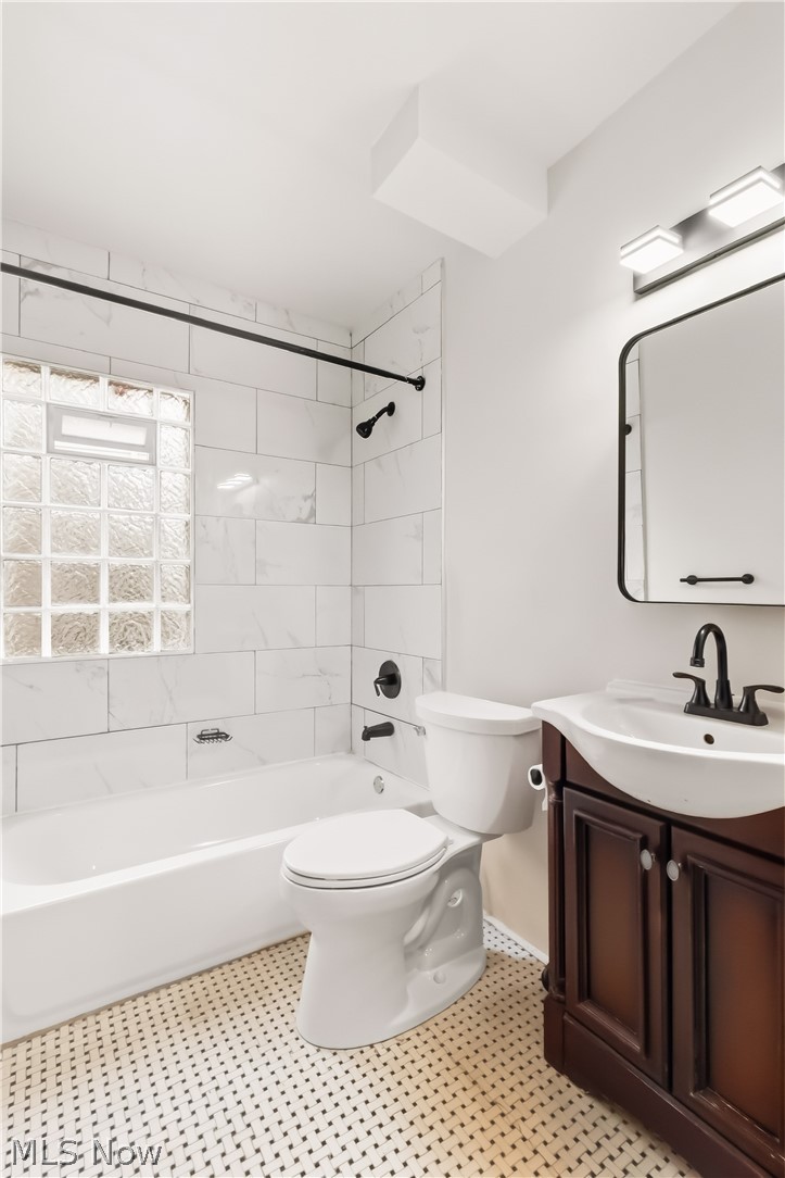3474 Raymont Boulevard Property Photo 19