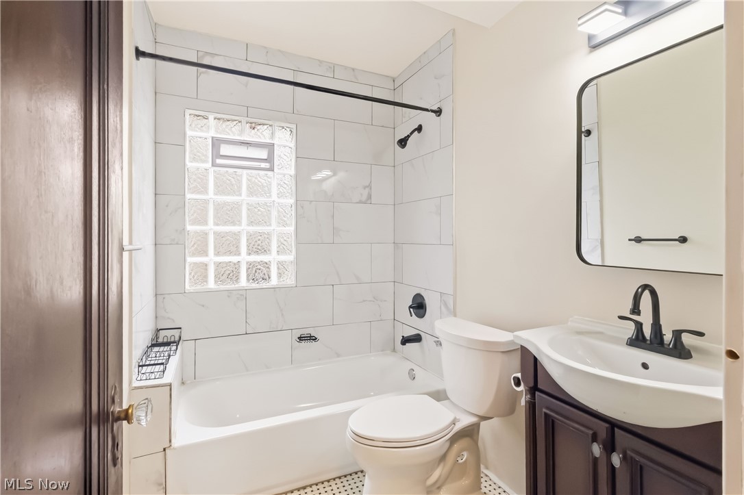 3474 Raymont Boulevard Property Photo 20