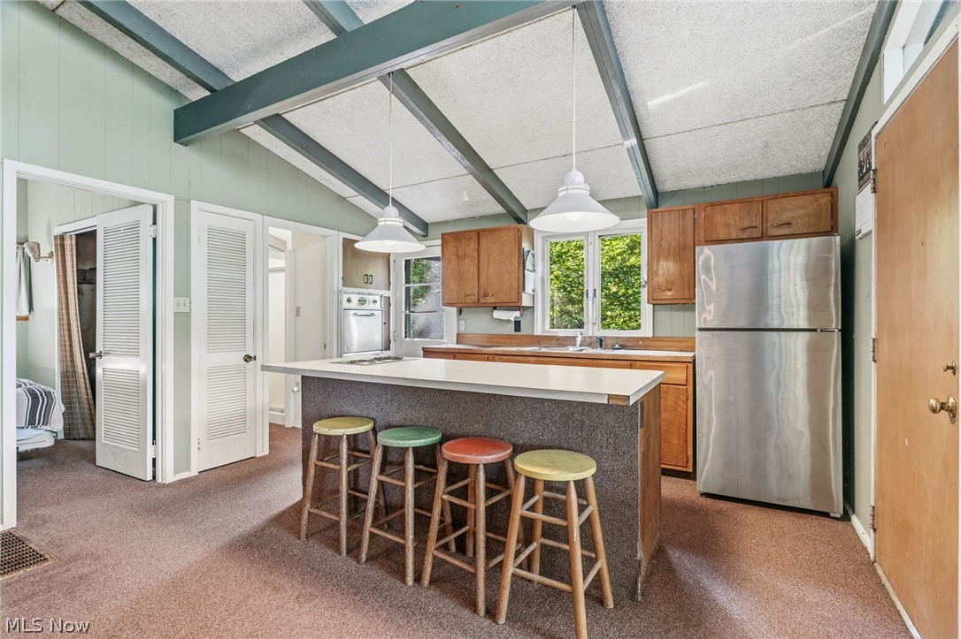 511 W Shore Drive Property Photo 12