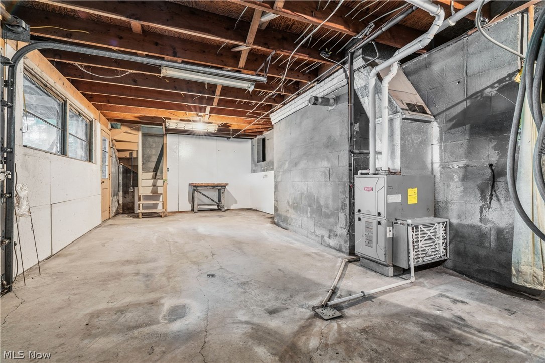 511 W Shore Drive Property Photo 22