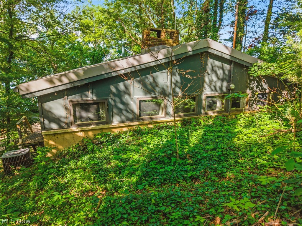 511 W Shore Drive Property Photo 25