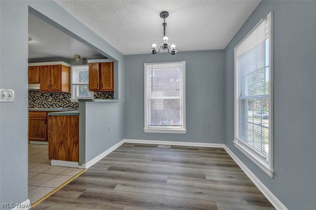 5597 South Boulevard Property Photo 8