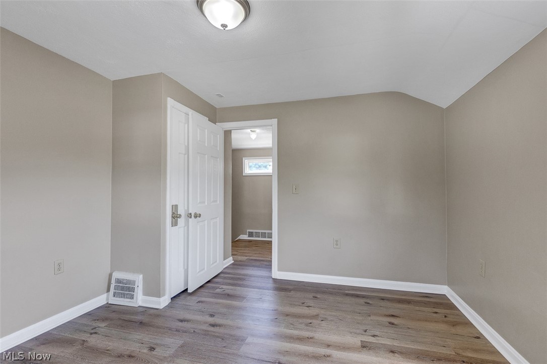 5597 South Boulevard Property Photo 15