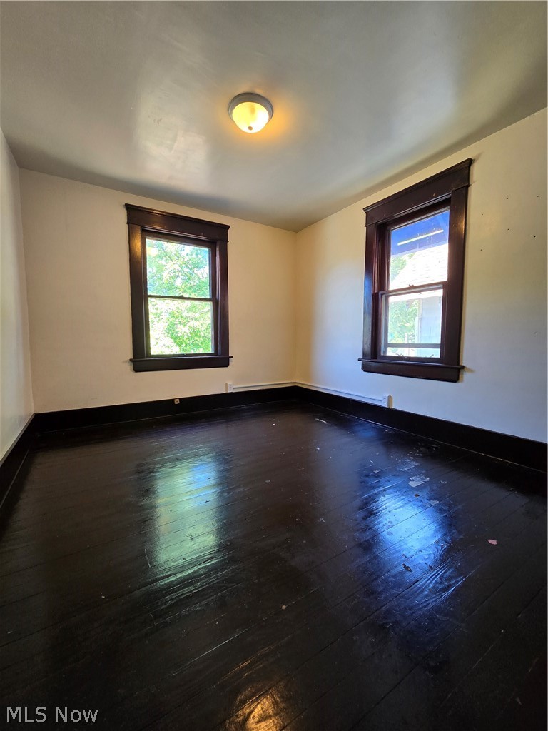 846 Clark Street Property Photo 13