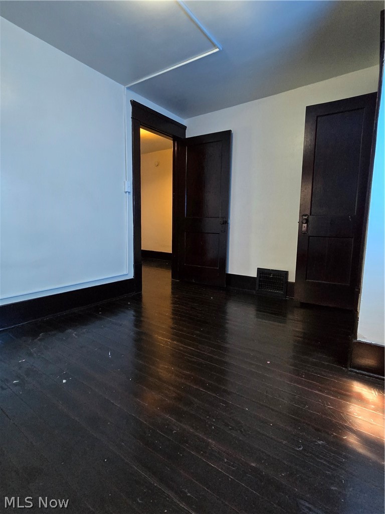 846 Clark Street Property Photo 14
