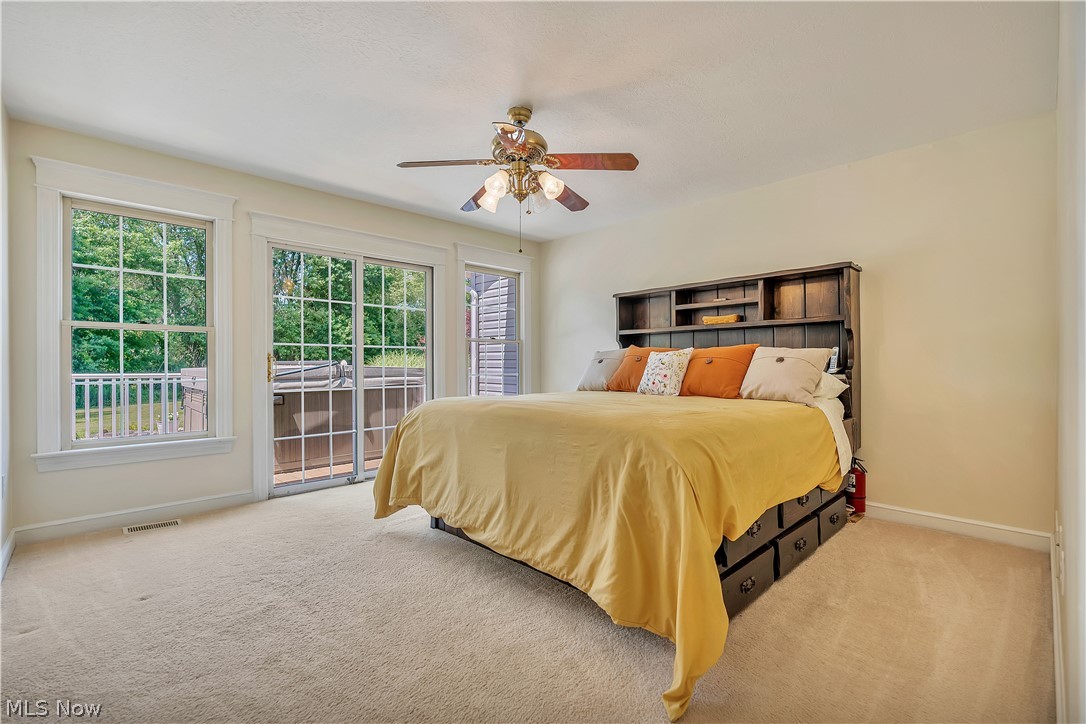 545 E Maple Street Property Photo 18
