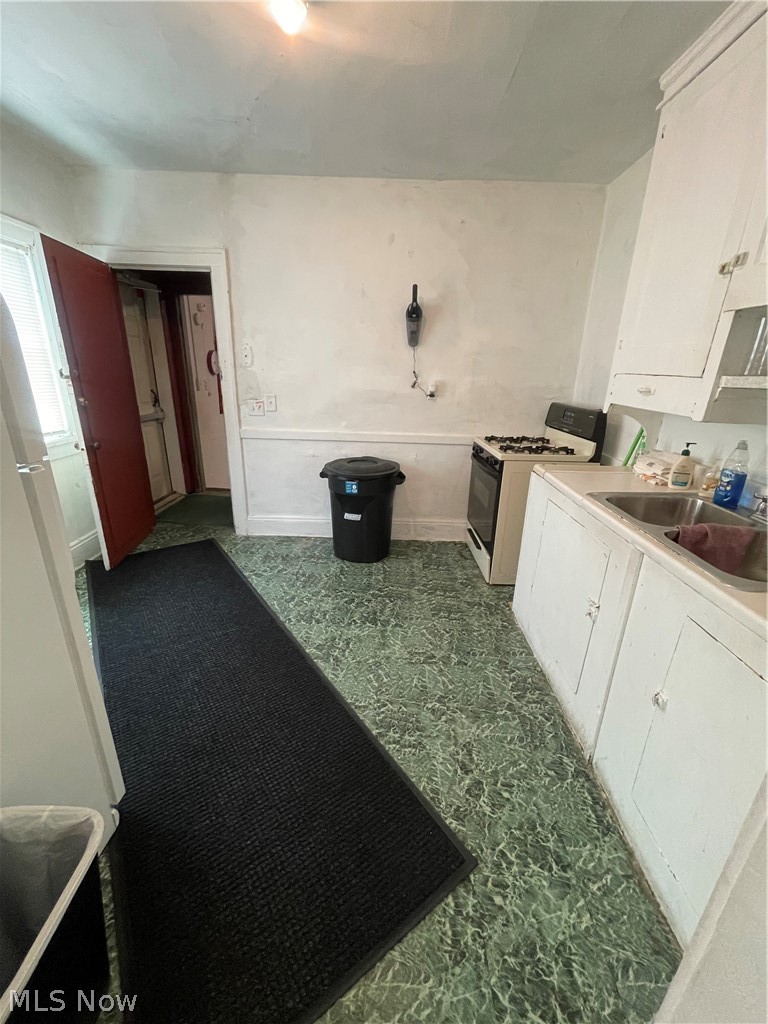 4567 Lee Road Property Photo 11