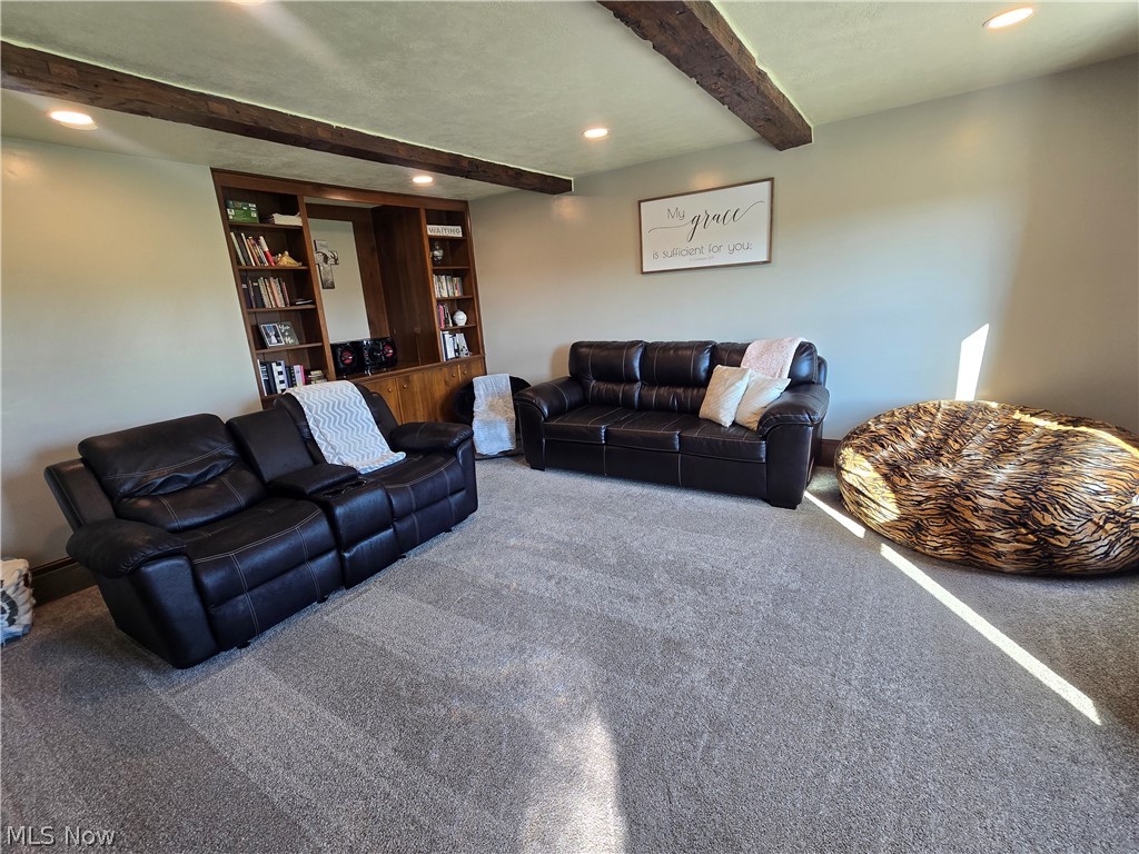 25200 State Route 621 Property Photo 8