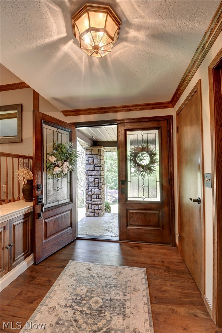 2356 Beechwood Drive Nw Property Photo 2