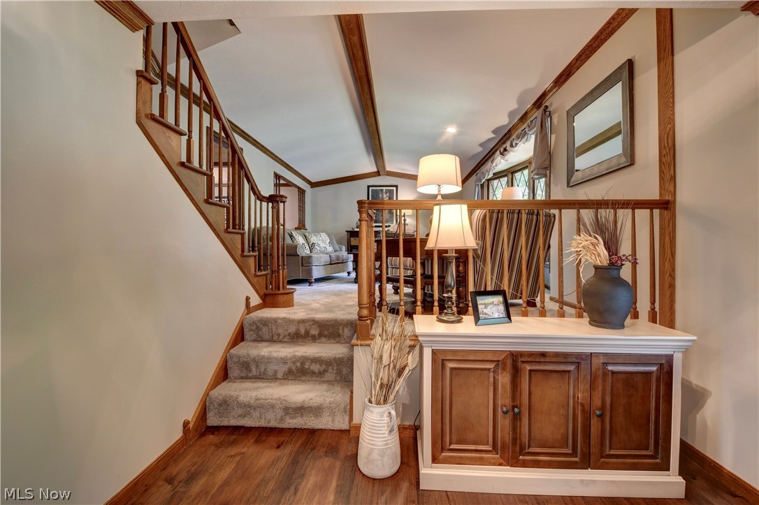 2356 Beechwood Drive Nw Property Photo 4