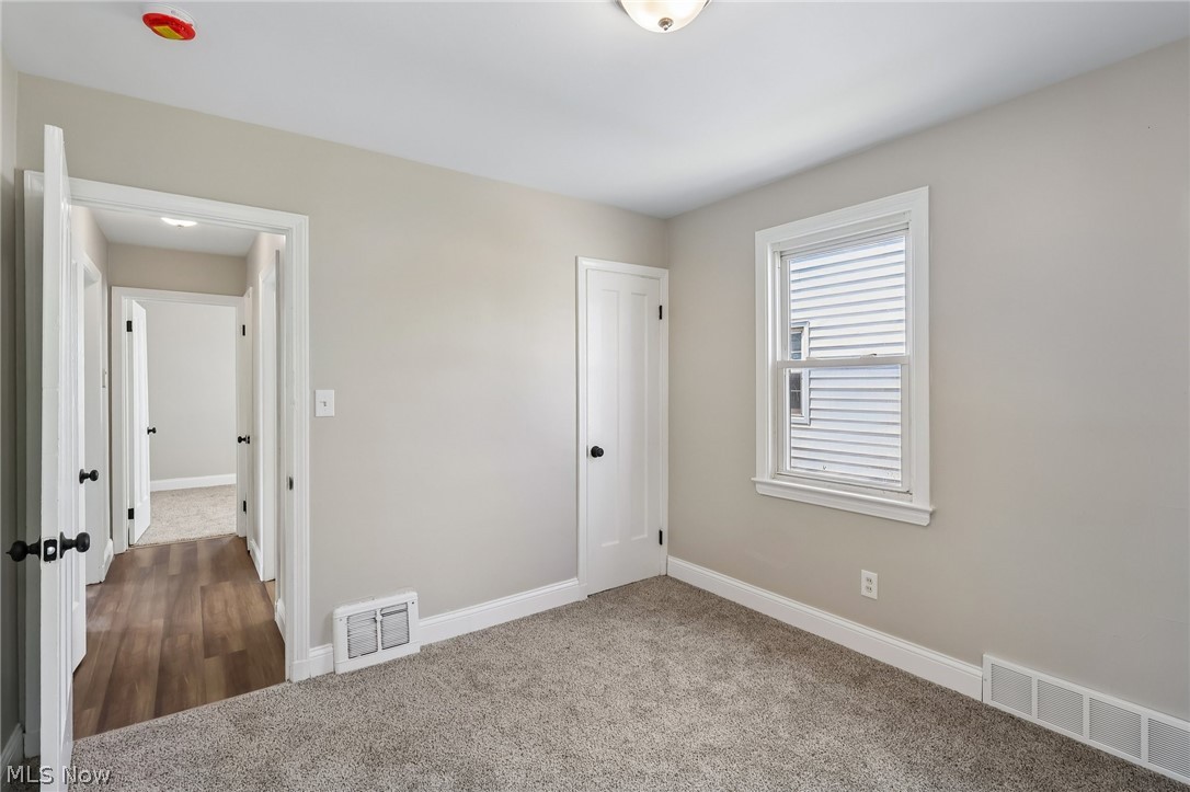 20831 Naumann Avenue Property Photo 20