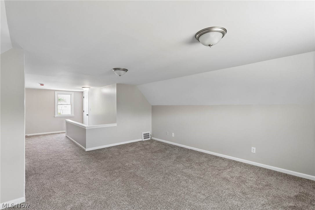 20831 Naumann Avenue Property Photo 25