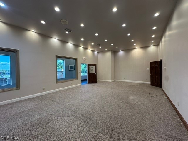 210 Three Springs Drive Property Photo 6