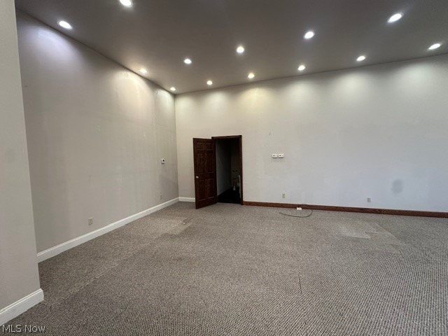 210 Three Springs Drive Property Photo 11