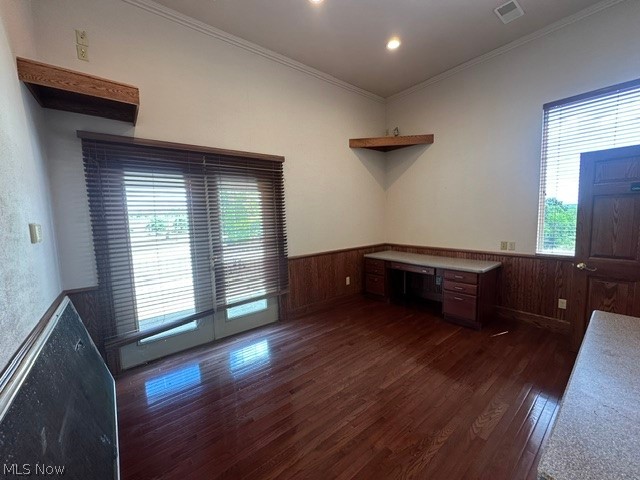 210 Three Springs Drive Property Photo 16